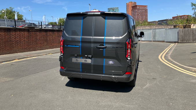 Ford Transit Custom 320 L1 Petrol Fwd 2.5 PHEV 232ps H1 Double Cab Van Sport Auto - Image 28
